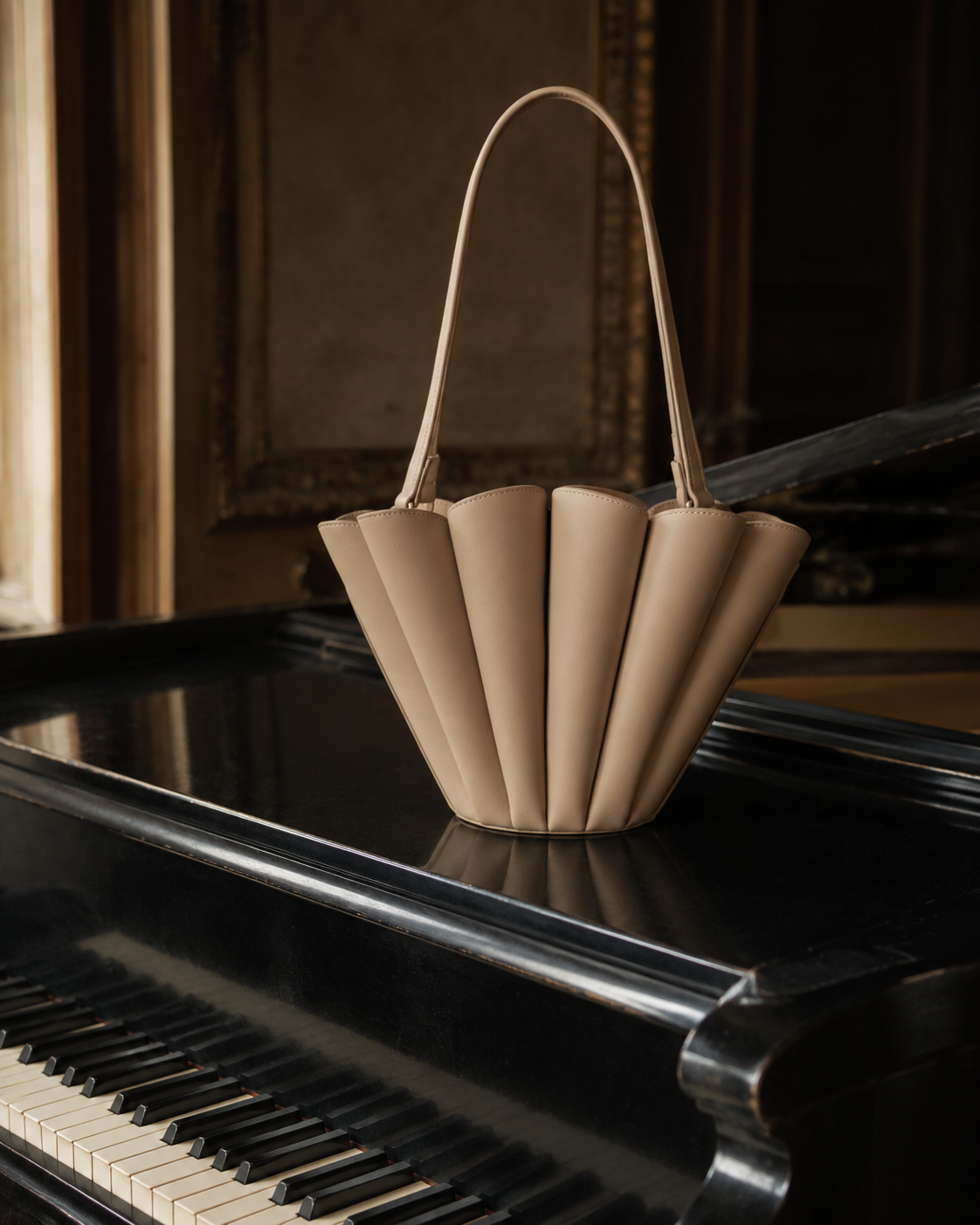 Sac cabas tendance : comment le porter au quotidien Image