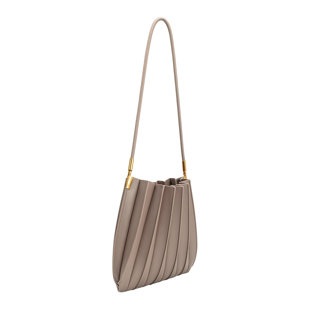 Sac porté épaule plissé taupe Noëlle de trois quarts